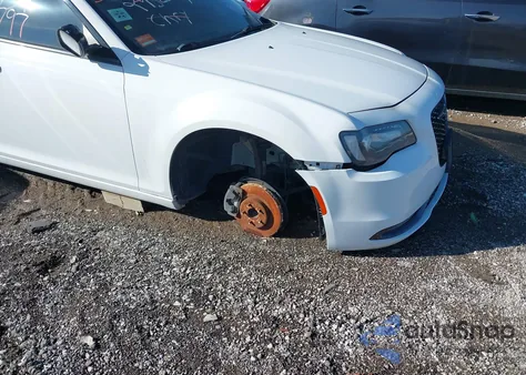 2015 Chrysler 300 S из США, поврежденный, VIN 2C3CCABG7FH767129